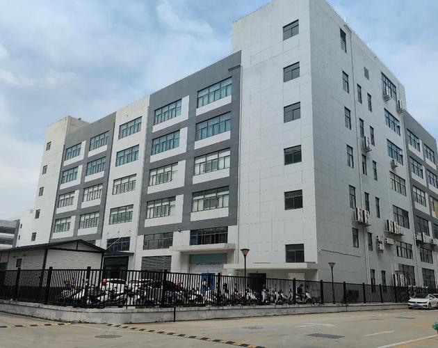 odm护肤品工厂哪家好,在黛美雅诗生产一款护肤品套盒投入多少钱