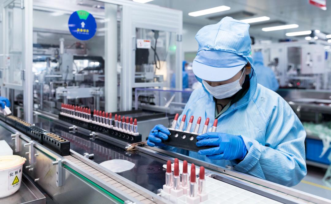月产近7000万支！这家化妆品代工厂营收增长还将超三成
